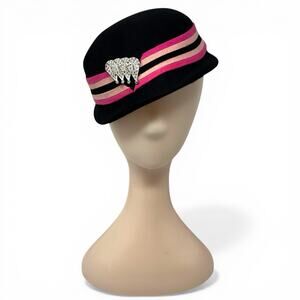 Vintage 1960s Fur Felt Pillbox Hat Pink Black Rhinestone Brooch Jackie O